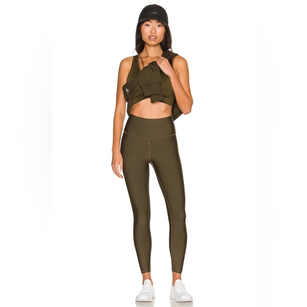 Alo Yoga High Waist 7/8 Airlift Leggings in Dark Olive Size Large - Picture 3 of 10